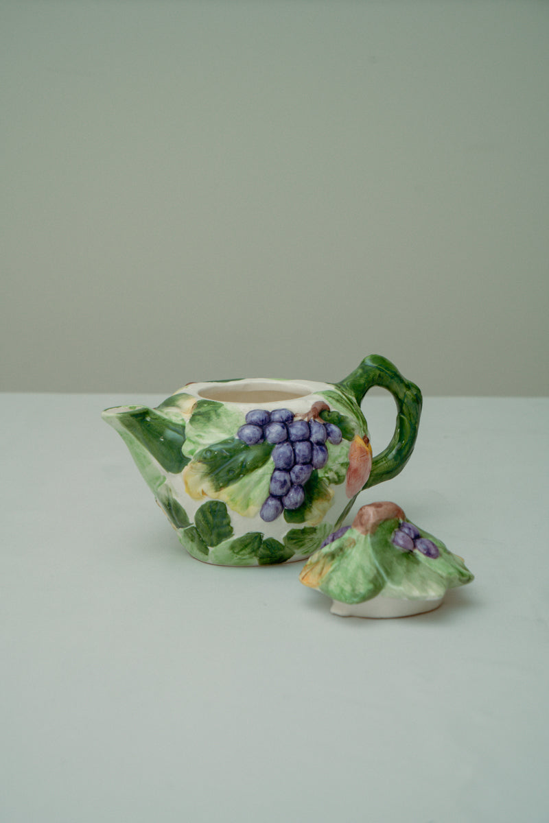 Ceramic teapot with delicate fruity details