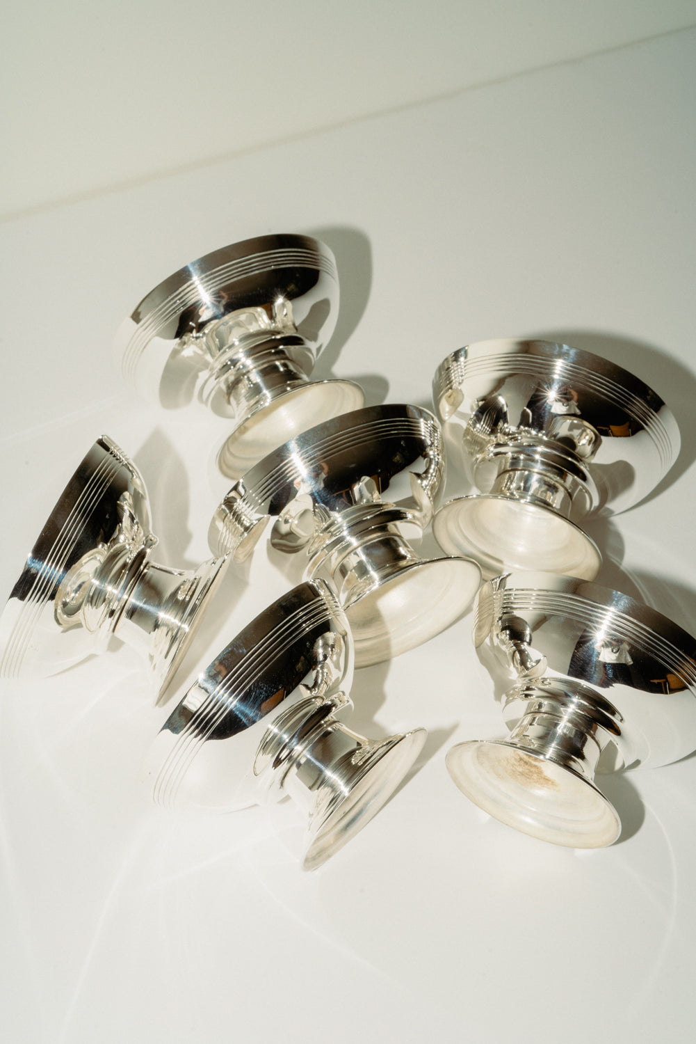 Set of 6 sorbet coupes with tray