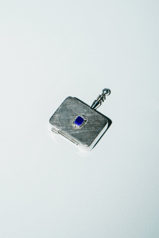 Portable mini ashtray