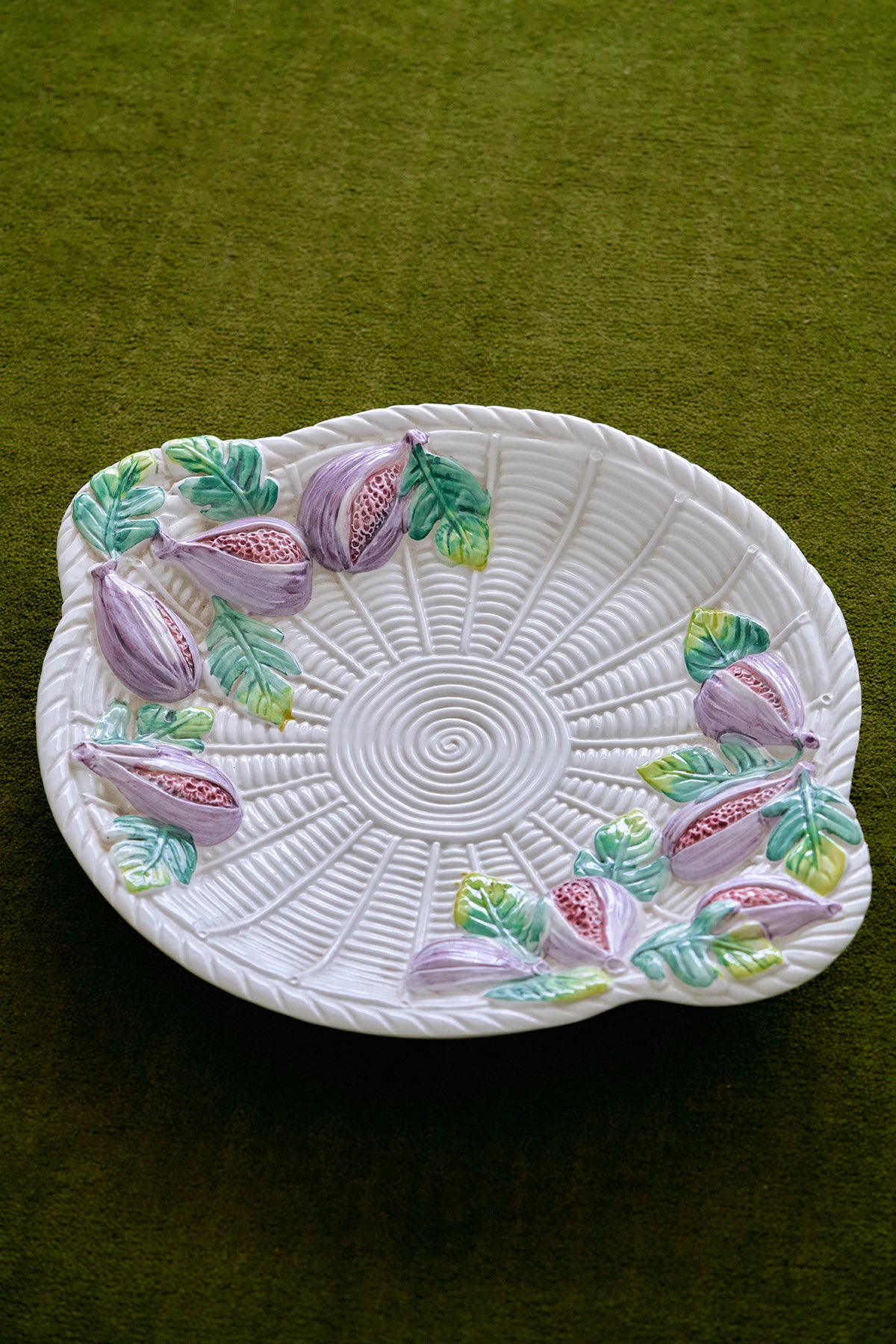 Big ceramic fig plate
