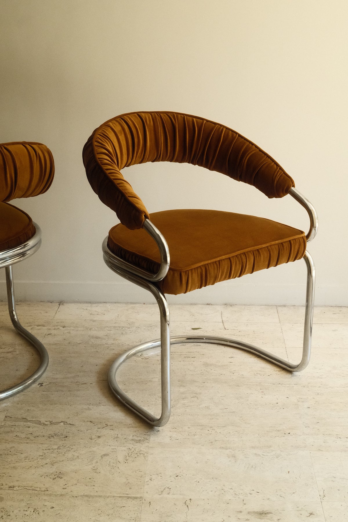 Set of 2 chrome chairs by Giotto Stoppino